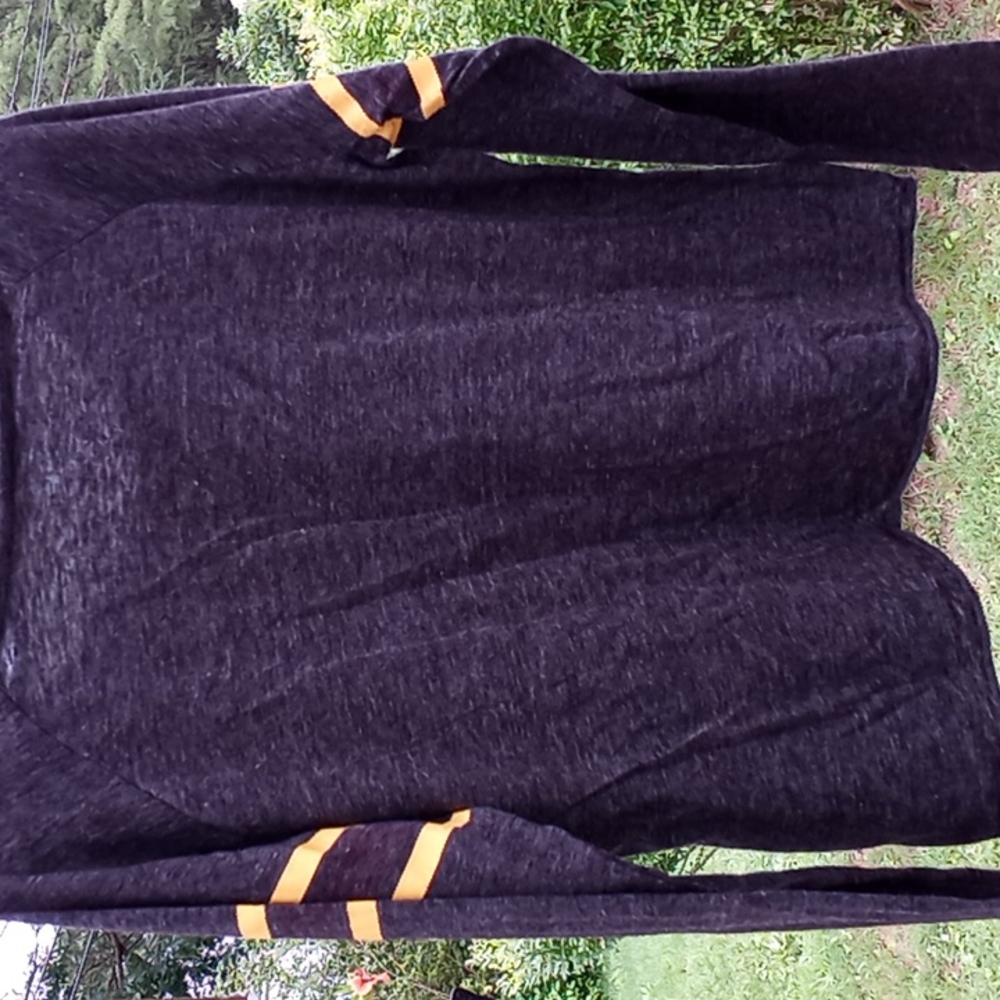 UNIVERSITY OF MINNESOTA STATE LONG SLEEVE SOFT TEE/ WOMEN'S XL - Picture 8 of 13